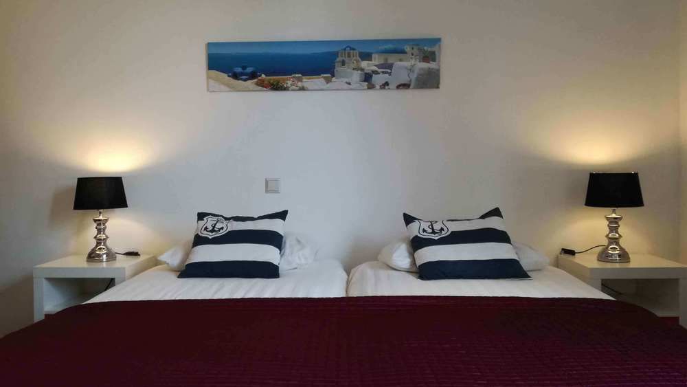 ATboot - carbon neutral hotel in Grou