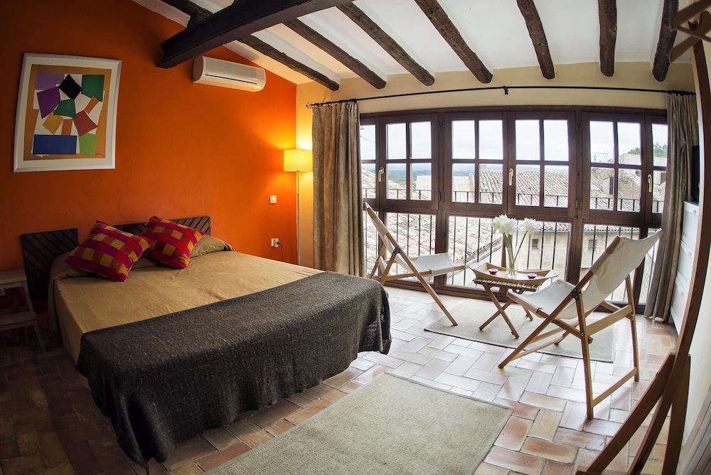 Lo Raconet de la Plaça in Calaceite, Spain