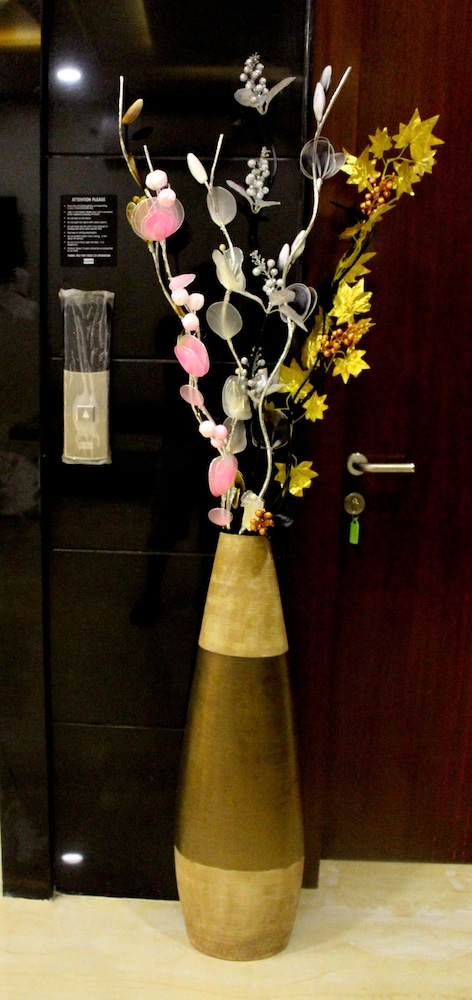 Hotel Tiger Inn in Chanda, India