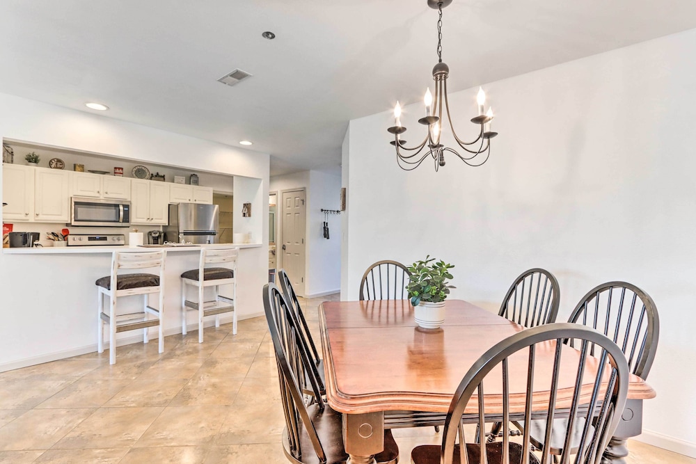 Parkview Bay Condo: Resort Pools & Lake View - photo 19