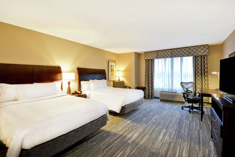 Hilton Garden Inn Ridgefield Park - photo 9