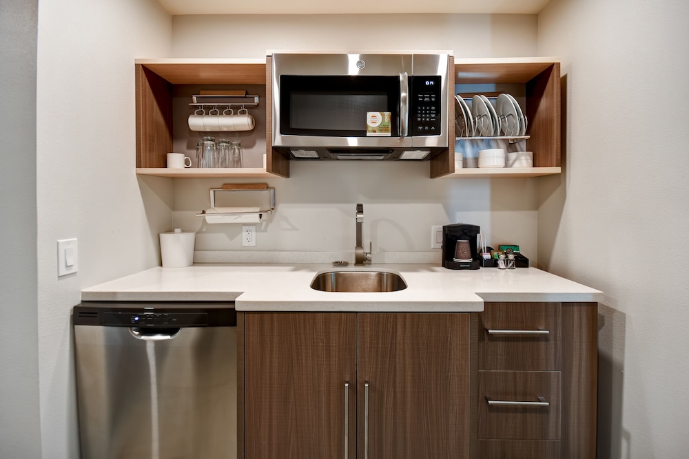 Home2 Suites by Hilton Columbus - photo 31