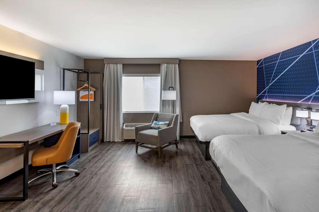 Comfort Inn Mount Pleasant Racine - photo 18