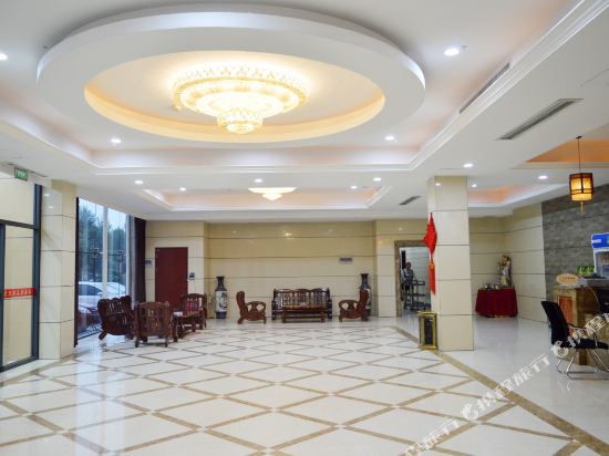 Jiangsu Hotel in Xinji, People's Republic of China