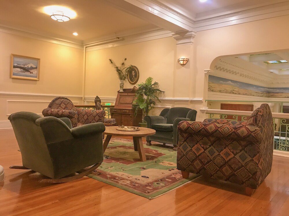 The Historic Plains Hotel - photo 30