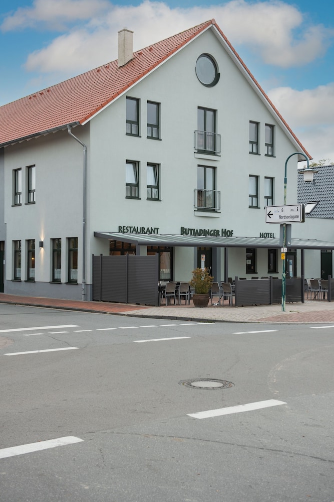 Hotel Butjadinger Hof - carbon neutral hotel in Butjadingen