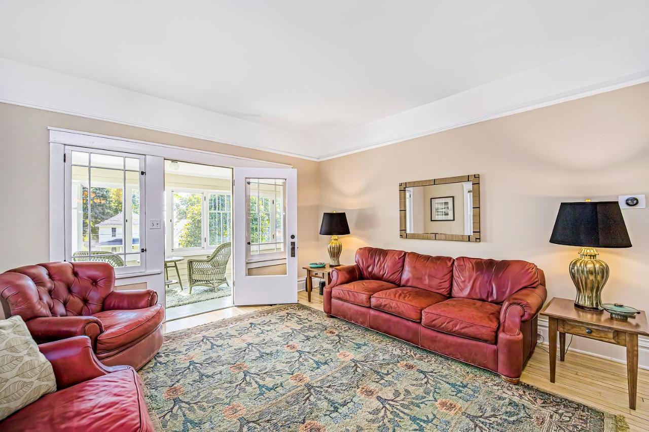 Harbor Springs Summit in Harbor Springs, United States