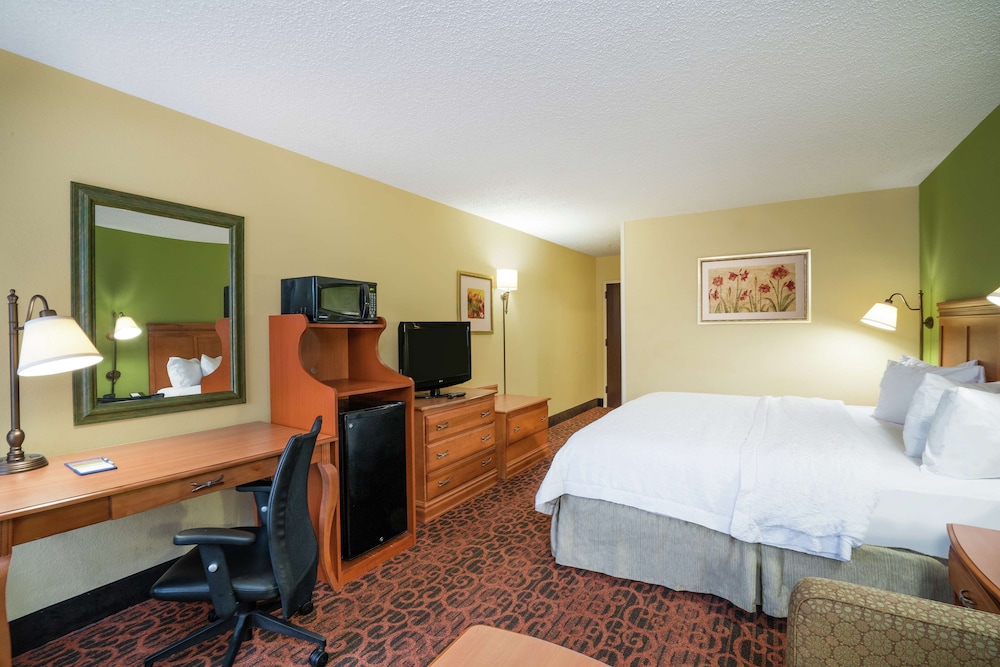 Spark by Hilton Bardstown - photo 15