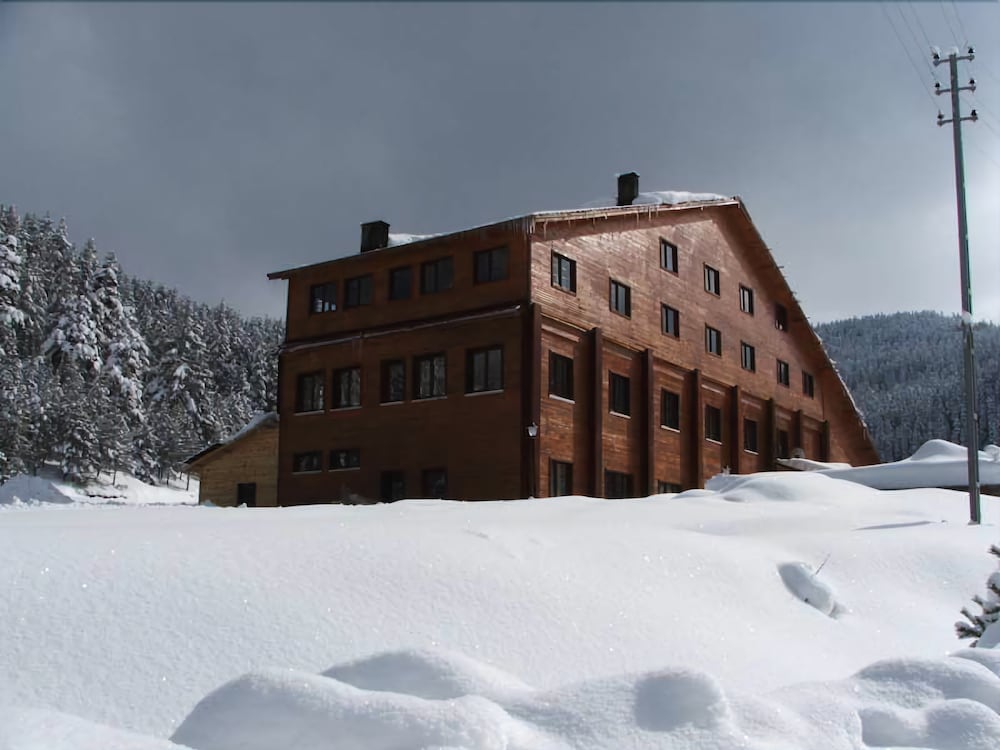 Ilgaz Yildiztepe Otel — Ilgaz