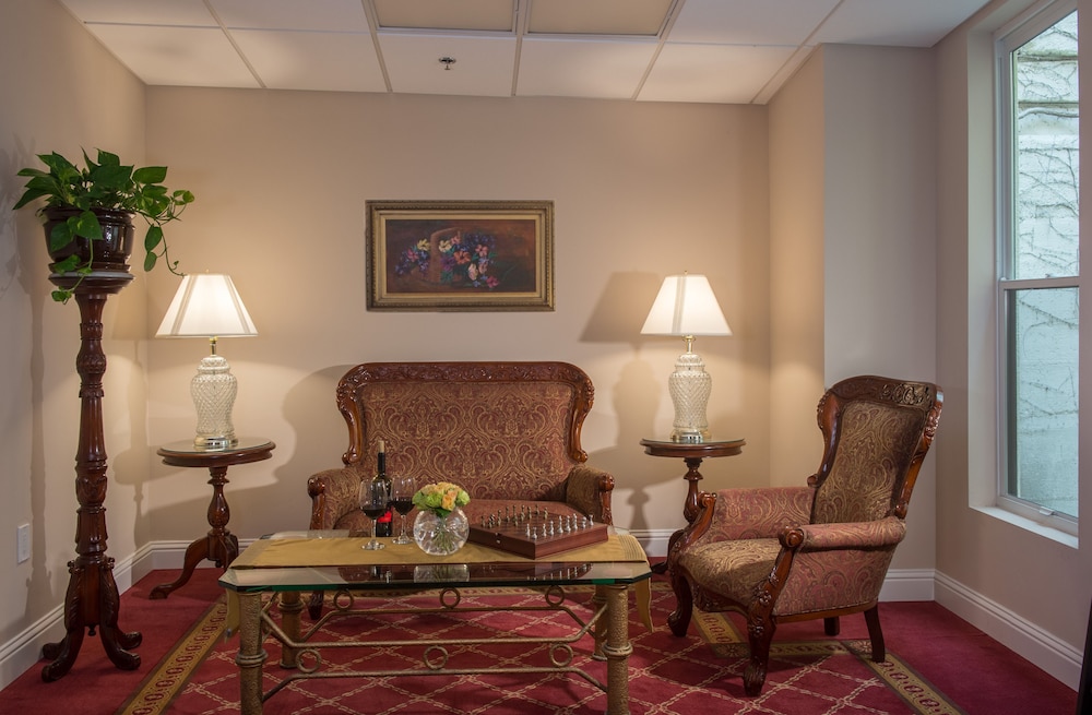 The Monterey Hotel - photo 36