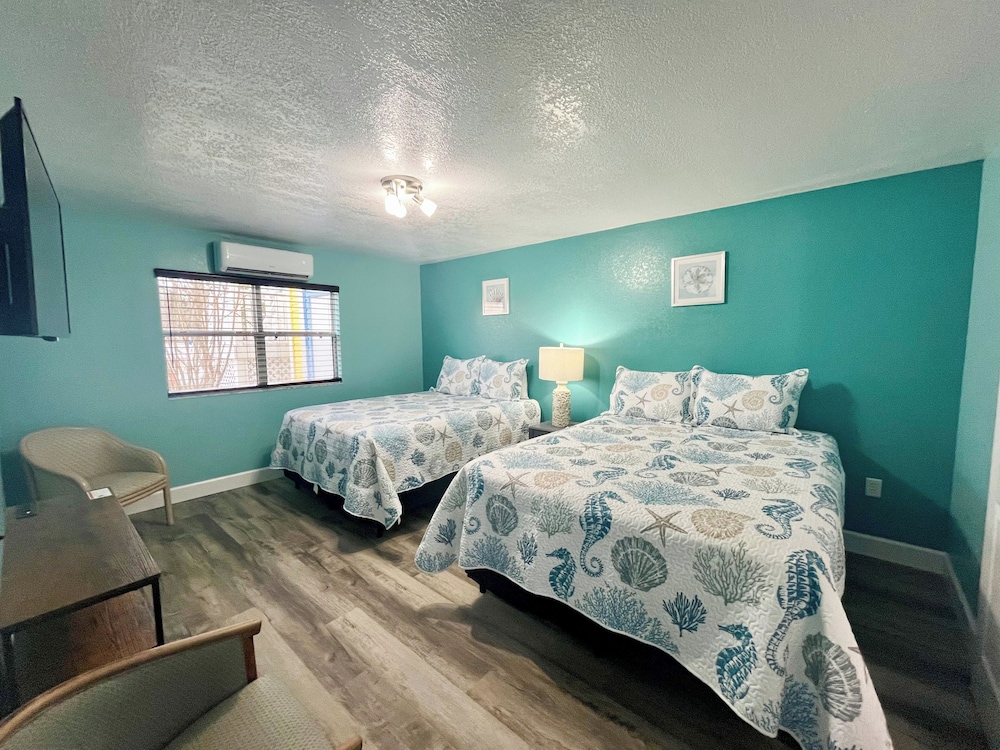 Fiddler's Restaurant and Resort - carbon neutral hotel in Steinhatchee