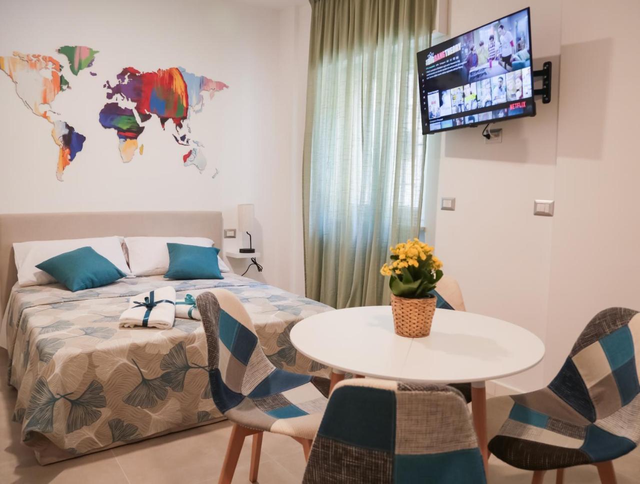 Liv it Guest House — 4-Star Luxury Hotel in Bari, Italy