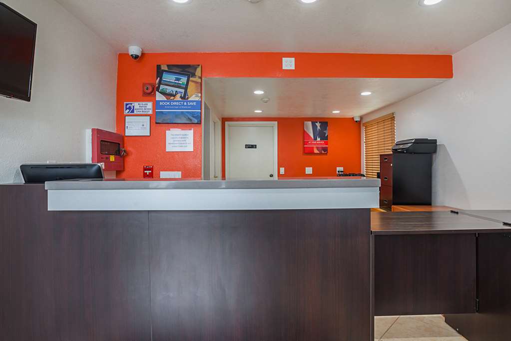 Motel 6 Ventura CA Downtown - photo 24