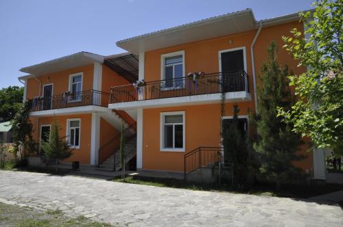 Apartments Firuze — 4-Star Luxury Hotel in Qutqashen, Azerbaijan