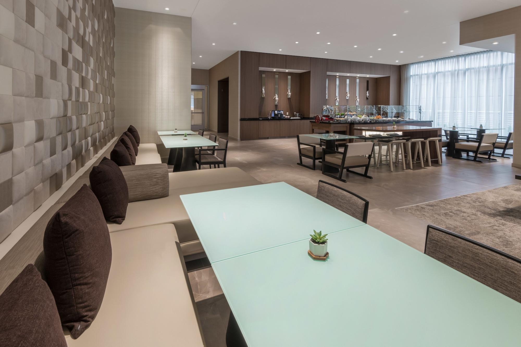 AC Hotel by Marriott Atlanta Midtown - photo 22
