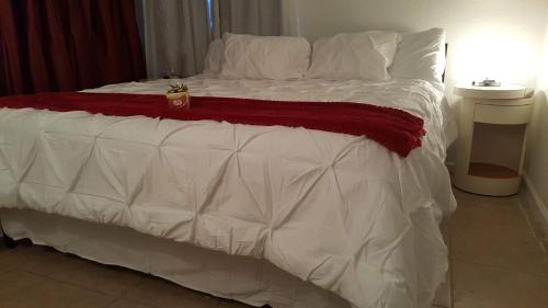 Dream King Bed 2BD 12 min to Strip