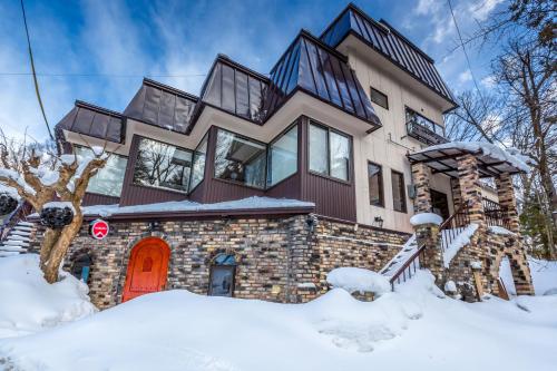 Chalet Hakuba — 5-Star Luxury Hotel in Hakuba, Japan