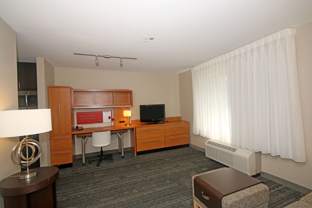 Towneplace Suites by Marriott Aiken Whiskey Road - photo 19
