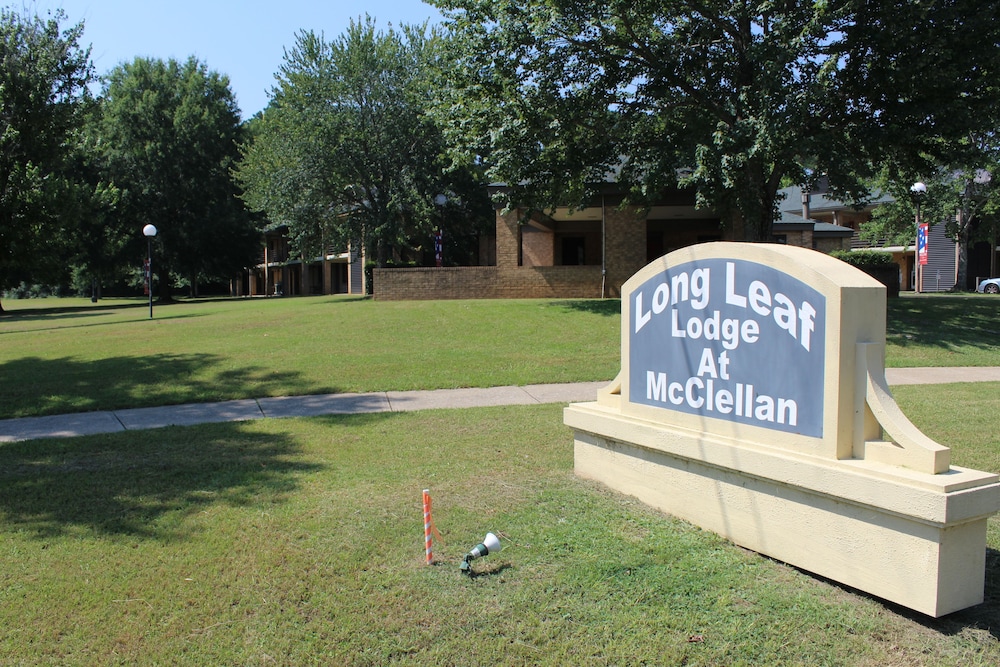 Long Leaf Lodge 9203425 — Anniston