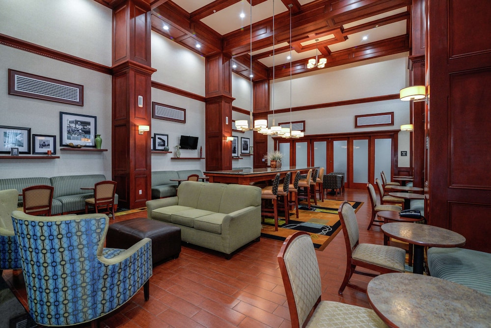 Hampton Inn & Suites Detroit Chesterfield Township - photo 44