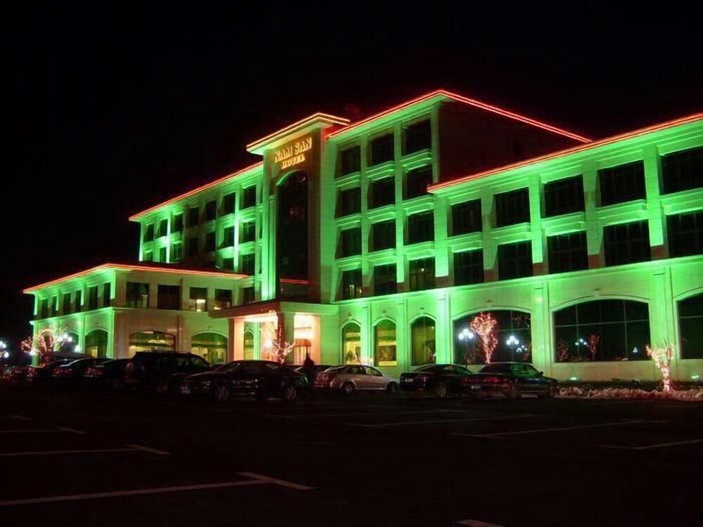 Nan Shan Hotel — 4-Star Luxury Hotel in Qingdao, People's Republic of China