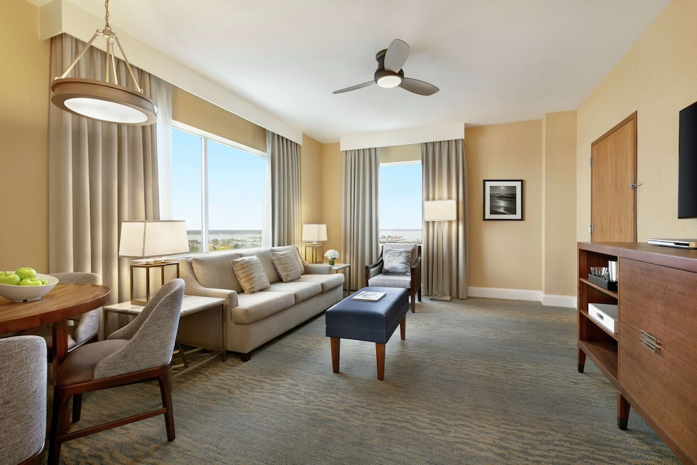 Hilton Ocean City Oceanfront Suites - photo 15