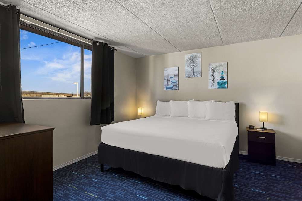 Americas Best Value Inn Gallup - photo 16