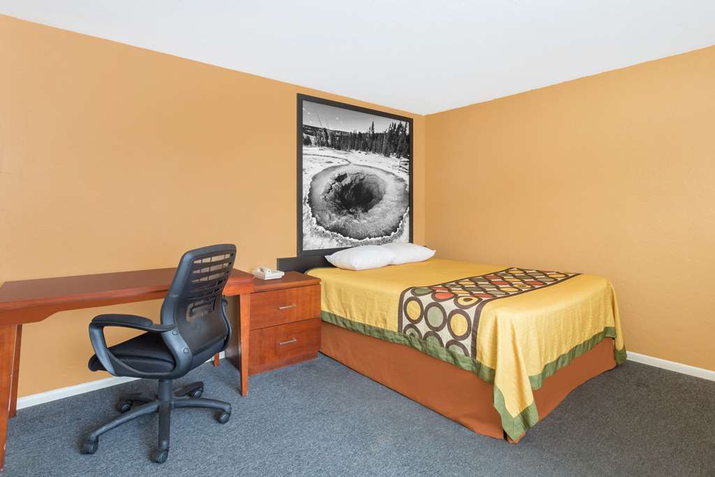 Super 8 by Wyndham Diamondville Kemmerer - photo 14
