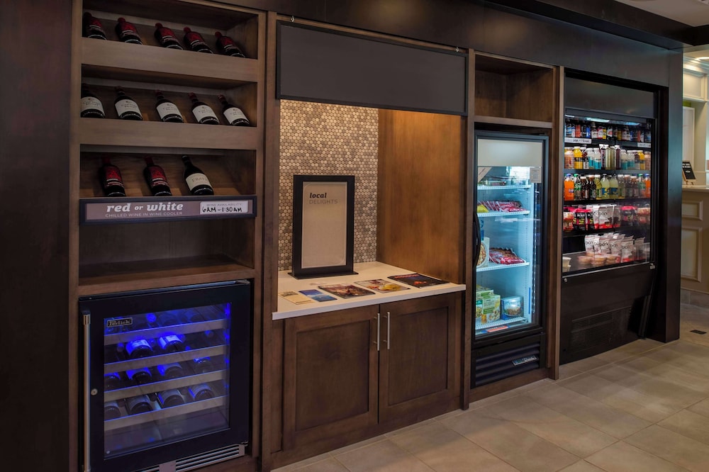 Hilton Garden Inn Chesterfield - photo 36