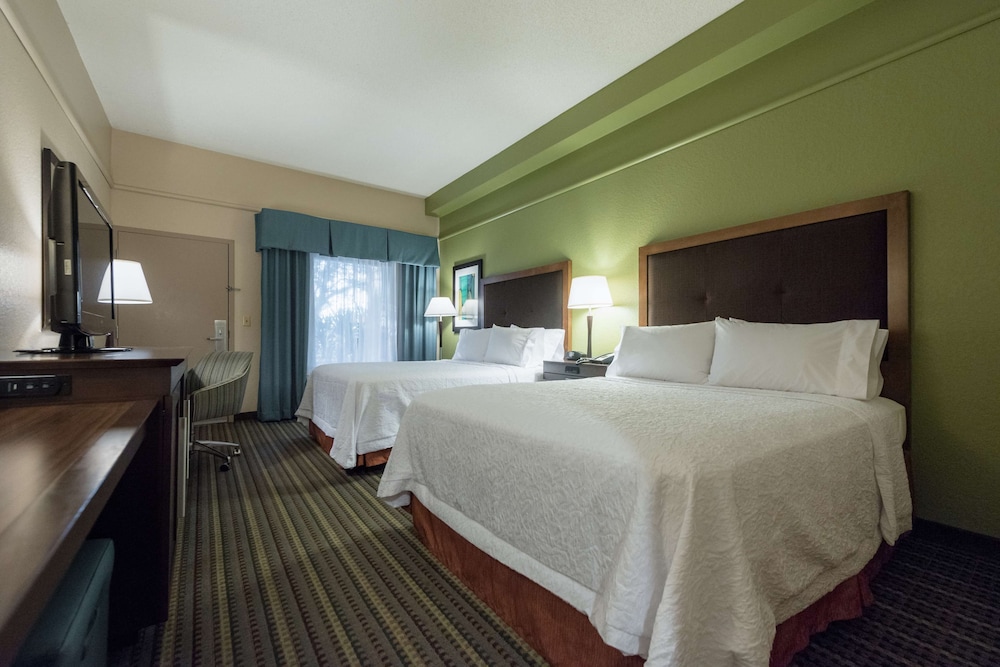 Hampton Inn Brooksville Dade - photo 31