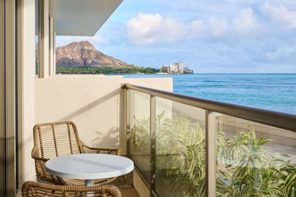 Outrigger Reef Waikiki Beach Resort - photo 109