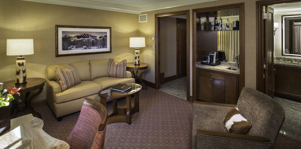 Sun Valley Inn - photo 6