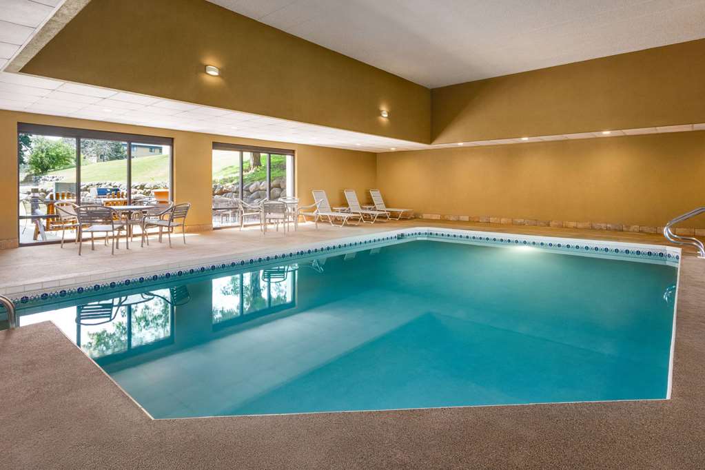 AmericInn by Wyndham Madison West - photo 11