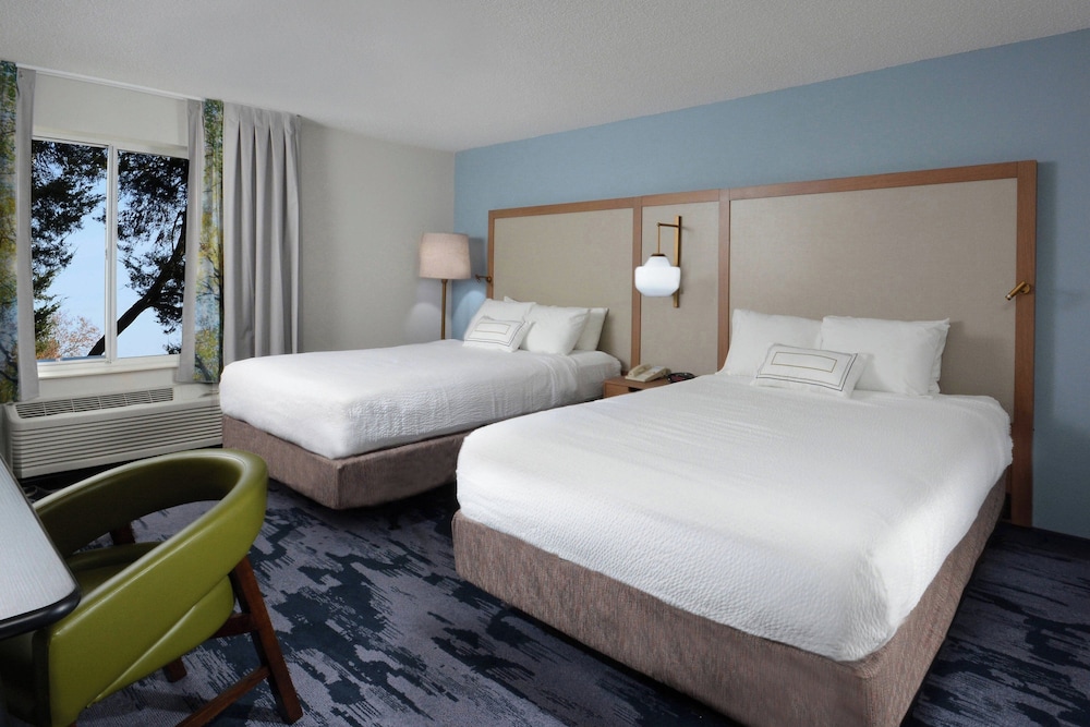 Fairfield Inn by Marriott Greensboro Airport - photo 10