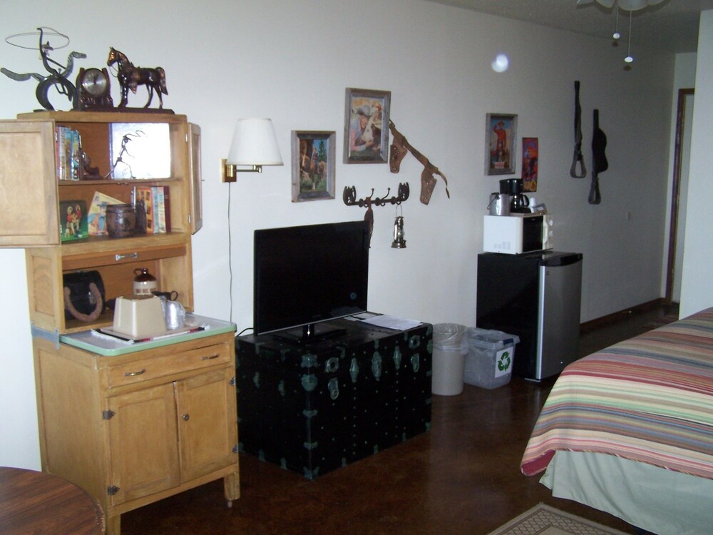 Pointe West Resort Motel - photo 10