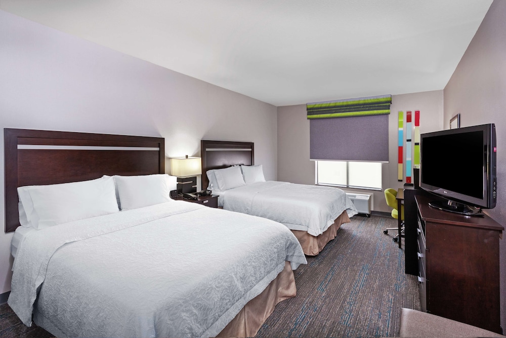 Hampton Inn & Suites Houston League City - photo 9