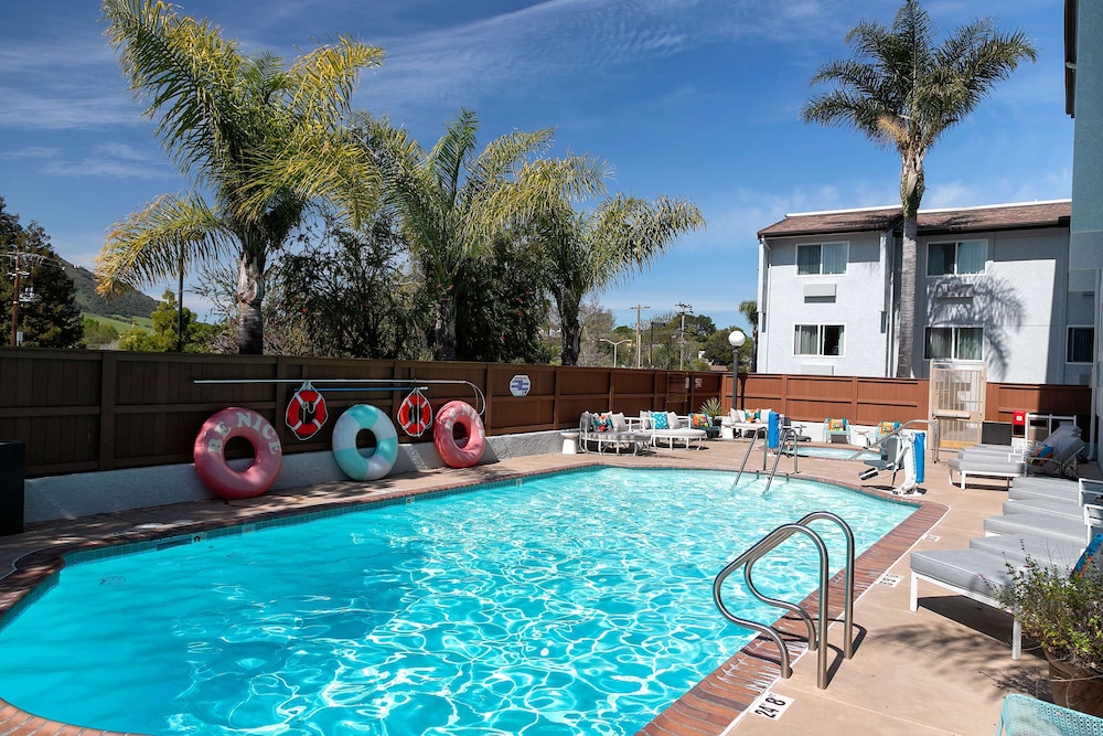 The Wayfarer San Luis Obispo Tapestry Collection by Hilton - photo 34