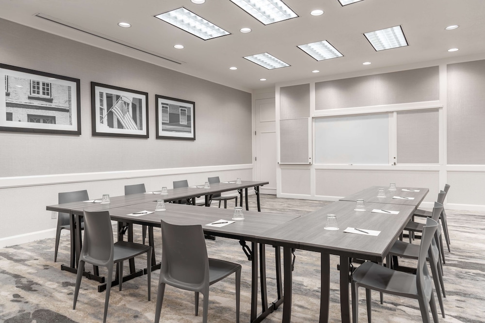 Hilton Alexandria Mark Center - photo 105