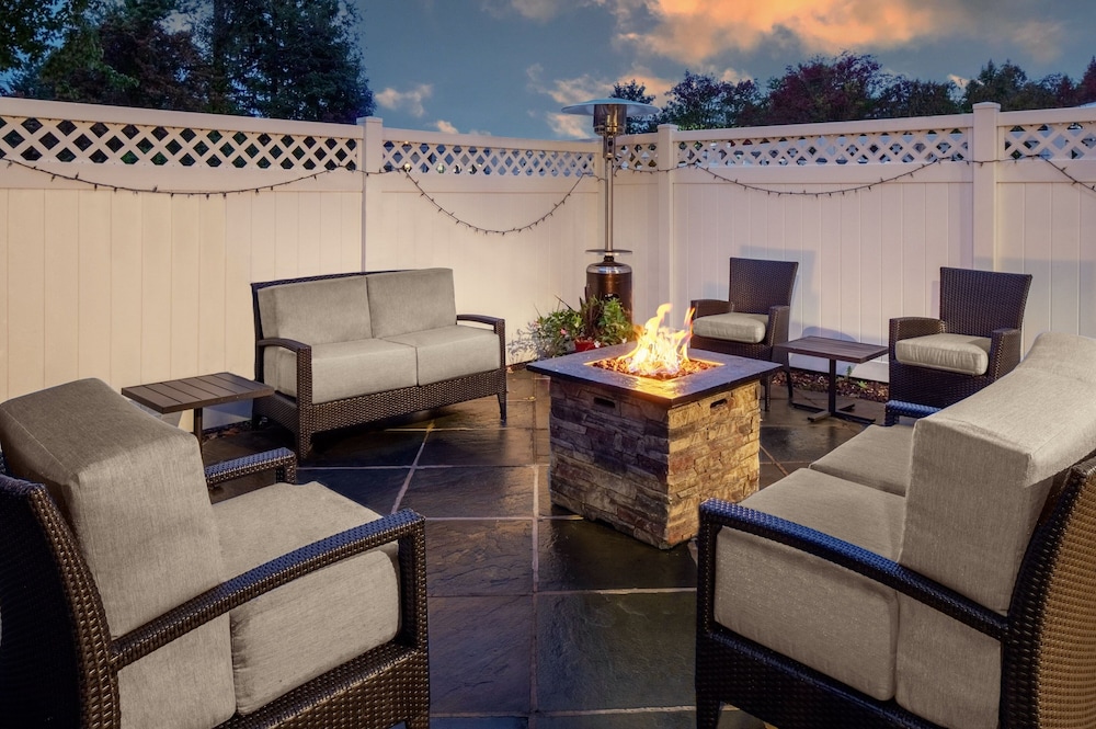 Residence Inn by Marriott Cherry Hill - photo 22