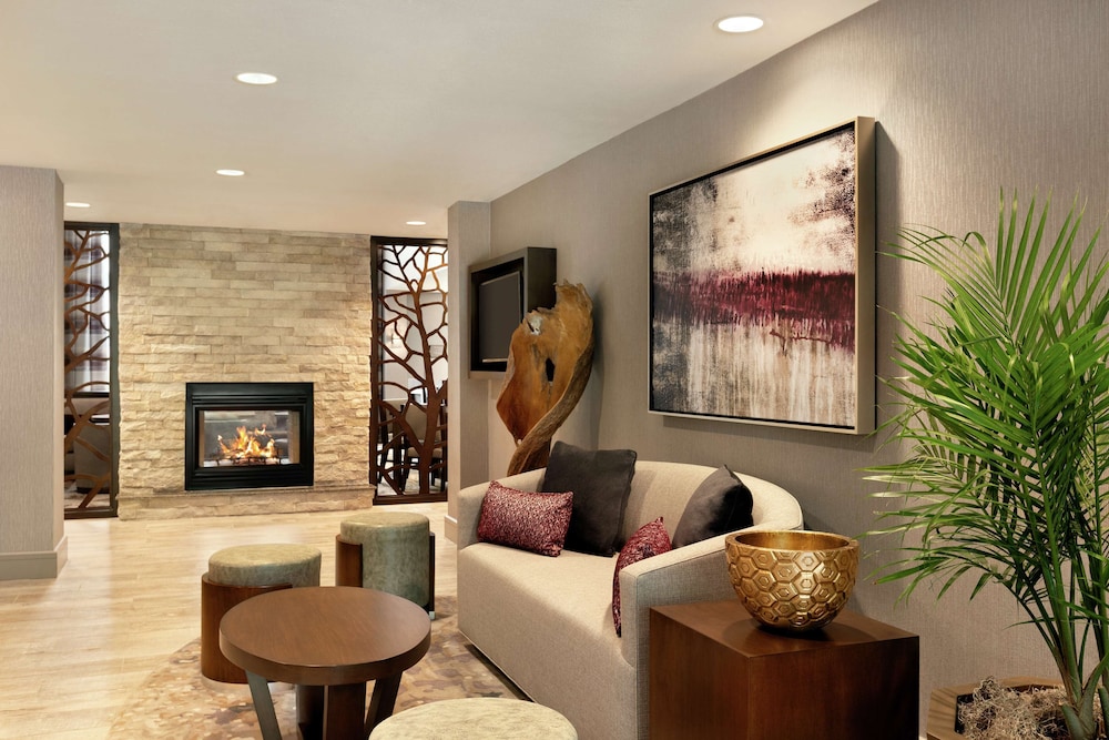 Homewood Suites by Hilton Portland Airport - photo 5