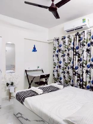 La Timberland 1 BHK Apartment
