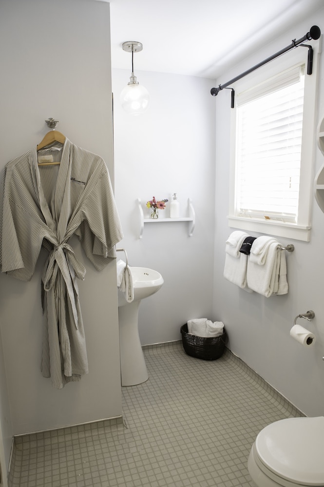 The Inn at Schoolhouse Creek - photo 48