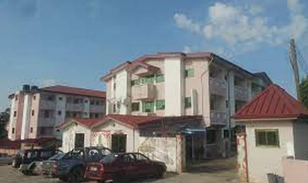 Nasco Hotel Standard - last minute hotel in Accra