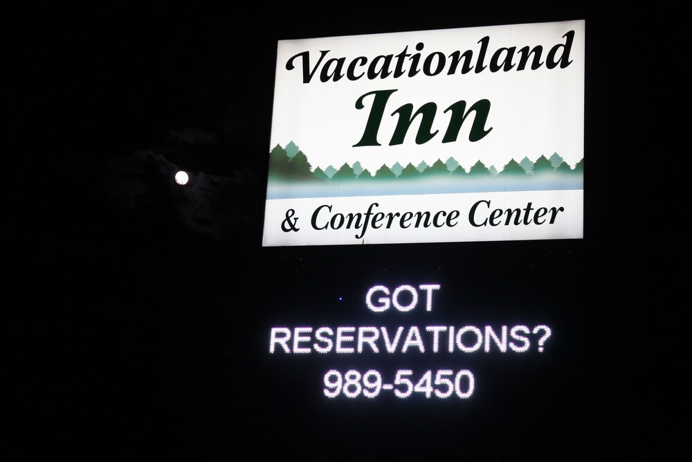 Vacationland Inn & Conference Center - photo 51