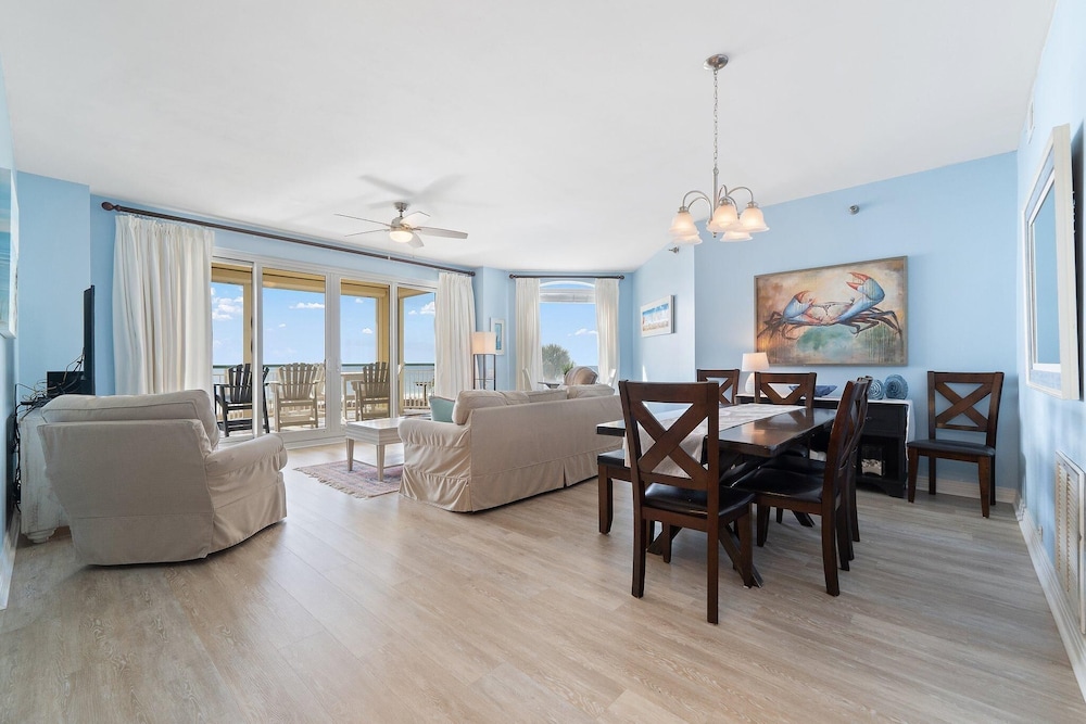 Beach Colony Tower 2C - photo 24