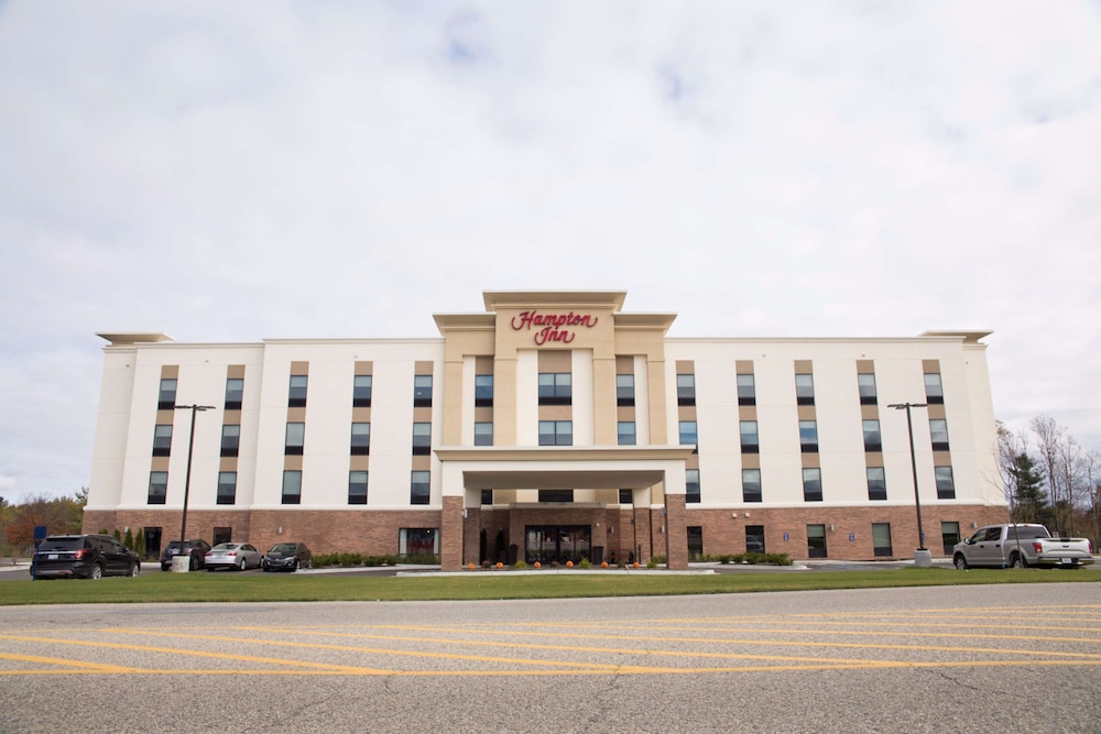 Hampton Inn Big Rapids - featured photo