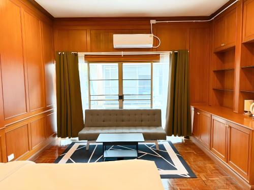 Xx Stay On Sukhumvit Soi 11 Bts Nana สเตย์ออน สุขุมวิท 11 รถไฟฟ้านานา