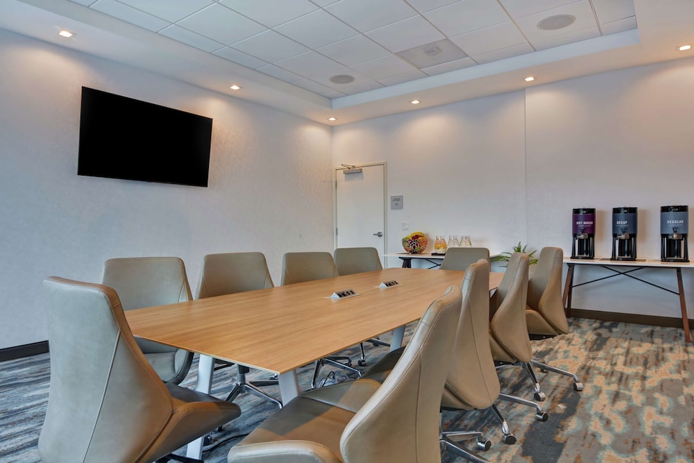 Hampton Inn Chula Vista Eastlake - photo 33