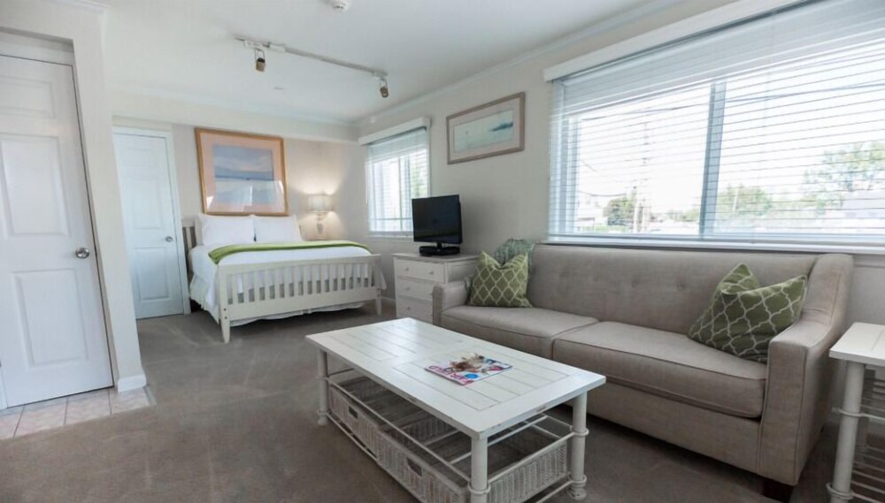 The Inn at Fairfield Beach - photo 68
