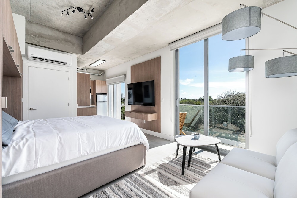 Adam - carbon neutral hotel in Nal'chik